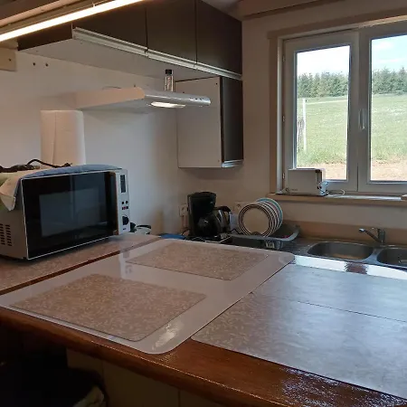 Het Rustige In De Velden Met Wifi , Leidingwater,enz *