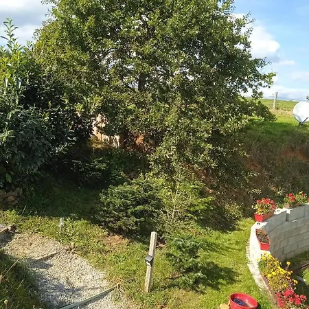 Het Huistje Len & Filip Holiday home Matton-et-Clemency