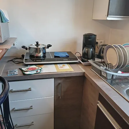 La Petite Maison Au Calme Dans Les Champs